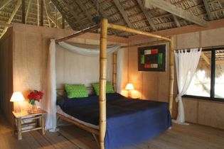 Hotel-Los-Gringos-Bedroom